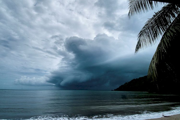 Major floods hit Trinidad - Voice Online