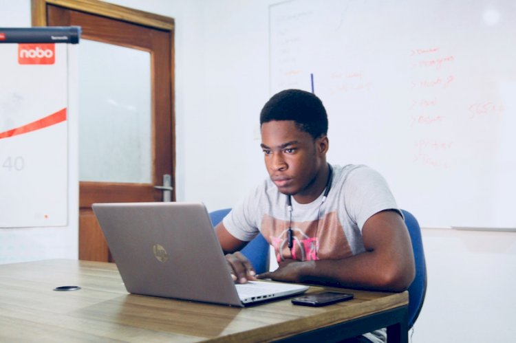 A-Level Results 2021: A grade gap between black and white students widens