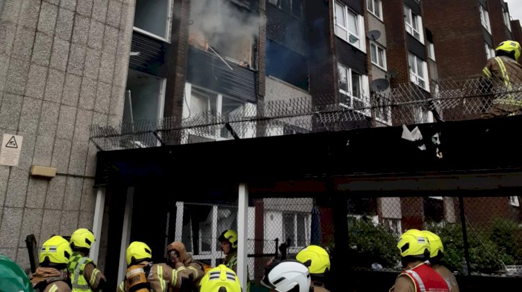 Heroic black teenagers save residents from burning building