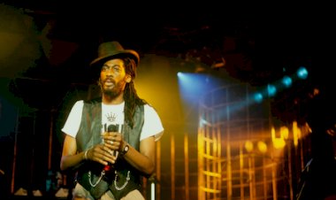 Aswad singer Drummie Zeb dies aged 62